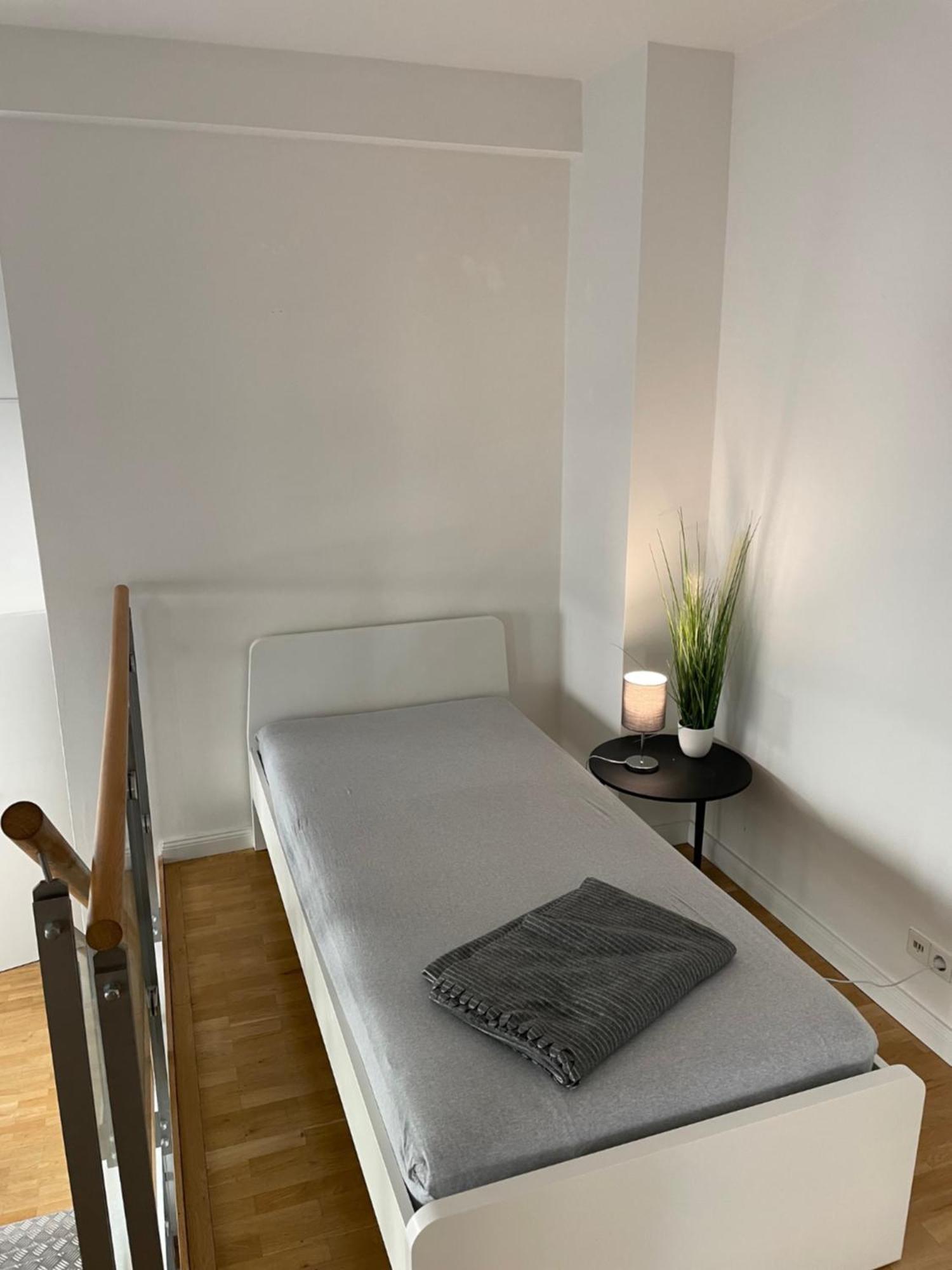 Appartment-Loft "Moonart" Leipzig-Zentrum ภายนอก รูปภาพ